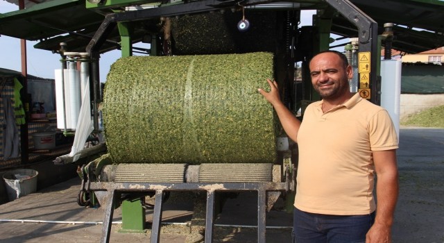 Pandemideki yem açığına karşı silaj paketleme tesisi kurdu