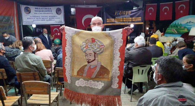 Antika mezatlarına yoğun ilgi