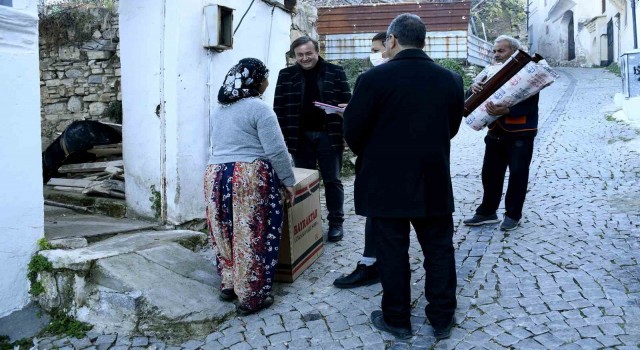 Kuşadası’nda Belediyesi sosyal belediyecilik çalışmalarını sürdürüyor