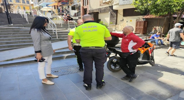 Kuşadası’nda kurallara uymayan sürücülere ceza yağdı