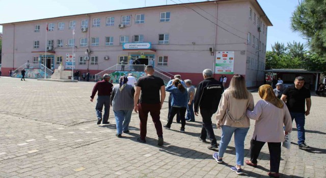 Aydın’da oy kullanma işlemi başladı