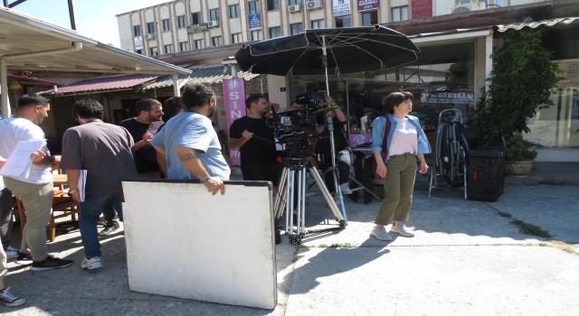 Söke Belediyesi Meclis Üyeleri’nden Söke’de çekilen film setine ziyaret
