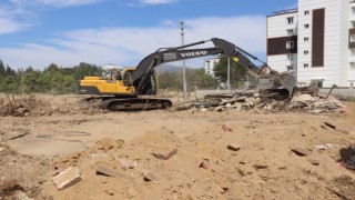 Nazilli Belediyesi yeşil Mahalle’de yeni yolların yapımına başladı