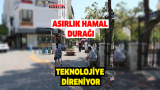 Asırlık hamal durağı teknolojiye direniyor