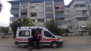 Emekli polis evinde ölü bulundu