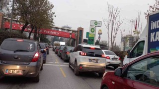 Aydın’da mesai başlangıç ve bitiş saatlerinde trafik kitleniyor