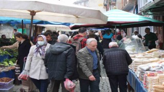 Aydın’ın çarşı pazarlarında Ramazan hareketliliği başladı