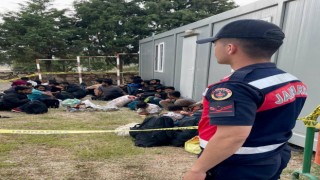 Yunanistan'a geçmek isteyen 34 mülteci Didim'de yakalandı