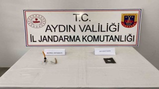 Jandarma uyuşturucuya geçit vermiyor: 5 gözaltı