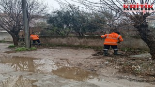 Başkan Yetişkin: “Ekiplerimiz Yoğun Yağışa Rağmen Sahada”