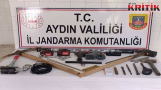 Aydın'da Kaçak Kazıya Suçüstü: 3 Şüpheli Yakalandı