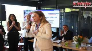 CHP Kadın Kolları Genel Başkanı Asu Kaya Gedik Kuşadası’nda Yoğun İlgiyle Karşılandı